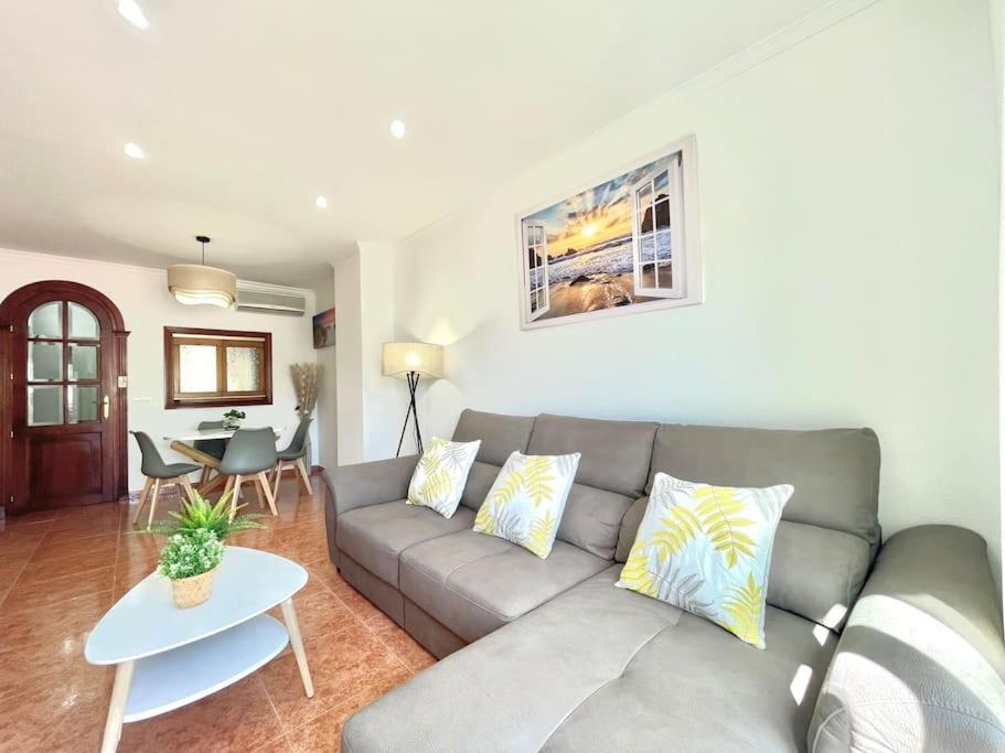 Apartment Lafrenchtouch - Centrico Y Moderno Cerca Del Tren Benalmadena